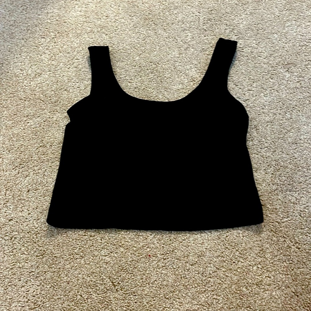 Black cropped top